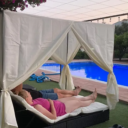 La Canota King Adults Only
